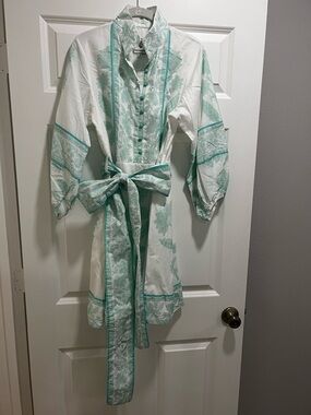 Sue Sartor NWOT White & Mint Floral Mini Dress with Tie Waist